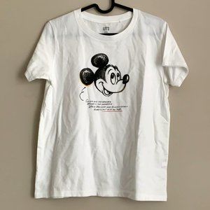 ❌SOLD❌!! UNIQLO Disney Mickey Mouse T-Shirt !!
